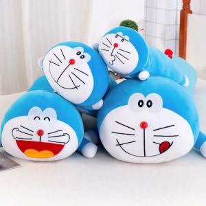 Poduszki 4080 cm Śliczne stojak przy mnie Doraemon Plush Toys Sofa Poduszka nadziewana kreskówka anime lalka miękka koty poduszka dla zwierząt Prezent dla dzieci