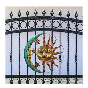 Decorative Figurines Wrought Iron Sun Moon Hanging Ornament Wall Decoration Plating Creative Statue Home Decor Room Art Decals