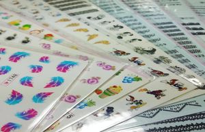 9pcs paznokcie sztuka woda Transfer naklejka naklejka 108 Style Flower Feather Czarna biała koronkowa kotka Kreski Dekoracja kreskówki 6381707