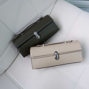 Savette Bags 캐주얼 긴 핸드백 여성 Baguette Genuine Leather 및 우아한 소 가죽이있는 자물쇠 및 스틱 작은 가방 231015