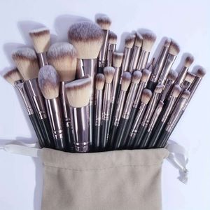 MAANGE 30pcs Professional Makeup Brush Set Foundation Concealers Eye Shadows Powder Blush Blending Brushes Beauty Tools with Bag