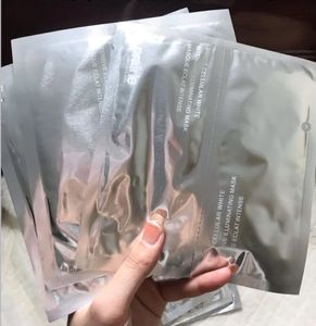 Märke Vit Intensiv Illuminating Mask 10 Piece varje påse Fuktig maskhudvård