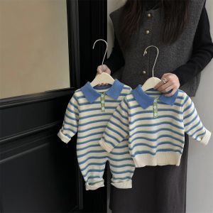 One-Pieces 2024 Spring New Fashion Newborn Striped Knitted Romper Loose Girl Infant Jumpsuit Boy Baby Lapel Knit Sweater Children Clothes