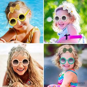 Saç Aksesuarları 2 PCS/SET Yeni Çocuklar Sevimli Moda Akrilik Daisy Güneş Gözlüğü UV400 Renkler Güzel Yumuşak Bowknot Kafa Bantları Set Çocuk Saç Aksesuarları
