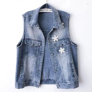 Kvinnors västar jean cowboy väst denim Vest Kvinna 2024 Spring Autumn Sleeveless Tops Flower Short Jacket Ytterkläder Kvinnor kläder