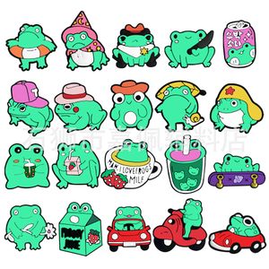 Frog Charms Anime Chanms all'ingrosso IMMORMI DELL'INFANDO IN GIOVO DI RAGAGGIO FUNICA ACCADARE DI CAMPIO Accessori per scarpe PVC Decorazione PIKLE CUCKLE MORM BUMBA IL COMPETTO