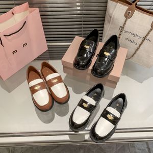 Sommarmodemärke mynt pekade Slingback Sandaler Kattunge häl Kvinnor Lyxklänning Sko Vin Glas Hälstilskor Storlek 35-40