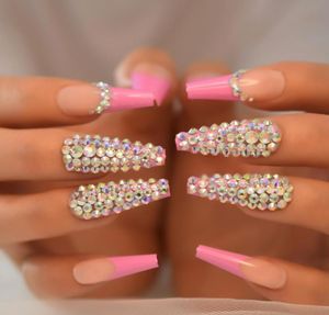 Fałszywe paznokcie rhinestones paznokcie na prasie extra długa trumna 3d zaprojektowana fałszywa klejnot luksusowy różowy nagi