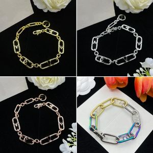 Bracciale a catena di lusso Brand Designer for Women Men Letter Flower Charm Bracciale 18K Gold 925 Silver Placted Chain Bangle Party Fashion Gioielli Accessori