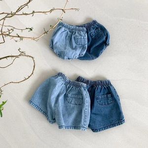 Shorts adoráveis meninos de verão de jeans casual calça curta para crianças bolsos para meninas de design jeans infantis 0-24m