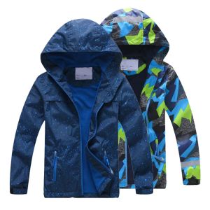 Bluzy podwójne Wodoodporne wiatroodporne chłopcy kurtki dla dziewcząt Nowe 2021 wiosenne jesień dzieci kurtki wierzchołkowe sportowe moda płaszcze dzieci