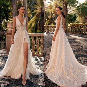 Elegant A Line Wedding Dresses Lace Applique Spaghetti Straps Bridal Gown V Neck Backless Side Split Dress Vestido De Novia Sweep Train