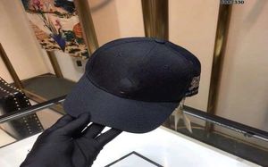 Designer Classic Golf Curved Visor Luxury Designer Hats Vintage Snapback Cap Mens Sport Dad Hat Hip Hop Baseball Capite regolabili C2266159