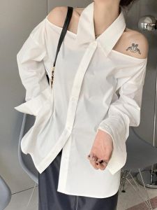 Рубашка сексуальная от плеча блузки Женщины корейская модная повальная лостота Halter Белые рубашки Женские повседневные свободные лацка