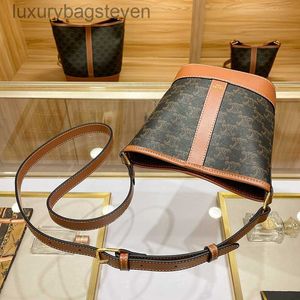 High -End -Senioren -Zellin -Designer -Taschen für Frauen mit echtem Leder -Eimer -Tasche für Frauen 2024 Neue Beauty Bag Pendler kleine vielseitige Handtaschen mit originalem Logo