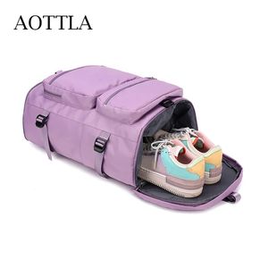 Aottla multifunktion resväskor stor kapacitet axelväska för kvinnor handväska män ryggsäck kvinnor sportväska crossbody väska 240423