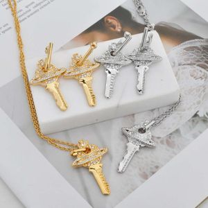 designer jewellery viviane viviennes westwood jewelry pendant necklace High Quality Full Diamond Key Shaped EarringsPersonalized Design Saturn Necklace Collar