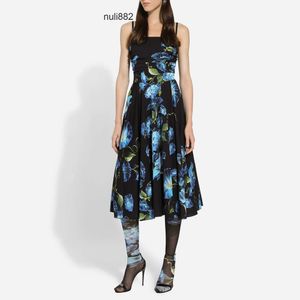 Womens Dress European Fashion Märke Silk Black Hyacinth Print samlade midje ärmlös Midi Slip Dress