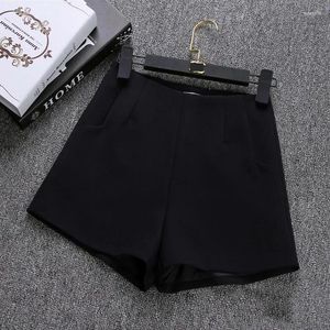 Kvinnors shorts 2025 Summer Fashion Women kjolar Hög midja Casual Suit Black White Short Pants Ladies