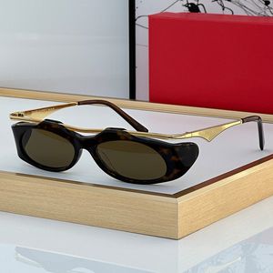 Designer Designer Prostokątne okulary przeciwsłoneczne z ramy octanowej i metalowej górnej ramy dekoracyjny Strip S 135 Women High End Kulasy przeciwsłoneczne