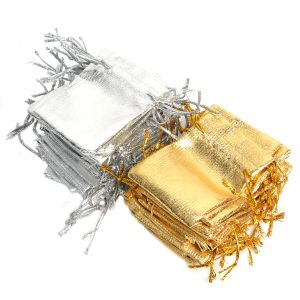 Display 100pcs Gold Silber Folie Organza Kordelstring Schmuck Geschenktüten 5.5x7cm Party Weihnachtszeit Hochzeit Organza -Taschen Beutel Schmuck Beutel Beutel Beutel Sachet