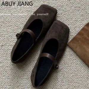 2024 New Spring Fashion Fashion Toe Women Shop Slip Slip Show On Ladies Mary Jane Soft Suede Casual Outdoor Sapatos