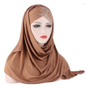 民族衣類女性イスラム教徒のヘッドスカーフハットソリッドカラーヒジャーブアミラプルインスタントキャップ額スパンコールイスラムショールヘッドウェア