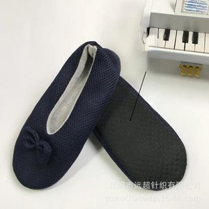 Kapcia domowe Kobiety Kobiety Dzieci Bow Knot Contton Slip Non Grip Indoor Puszysty leniwa kobieta czarna dom tańca buty podłogowe Sock Casual