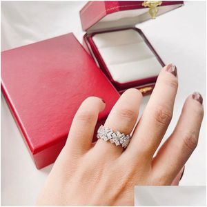 Anéis de banda designers Ring Luxurys for Women Sier Bated com três fileiras de diamantes Diamond Diamond Top Gift Fashion Party Dh5q8