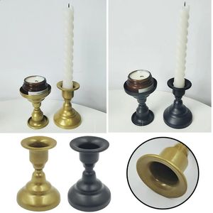 Dualuse Candlestick Candle Holders Iron Geometric Home Decoration Gyllene smidd Creative Mini Retro Stick Stand 240410