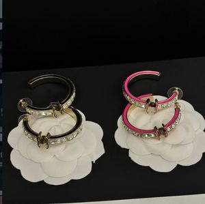 Designerlåsörhängen för kvinnor högkvalitativa lyxiga rosa svarta koppar Rhinestone Circle Chandelier örhänge smycken gåvor droppar