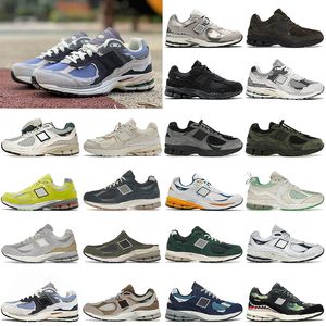 2002 Designer Running Shoes 2002R Men Women 2002r Vintage Teai Pouch Gore-Tex Jound Charcoal Pine White Lagoon Turtledove Sail Mens Trainers Outdoor Sneakers