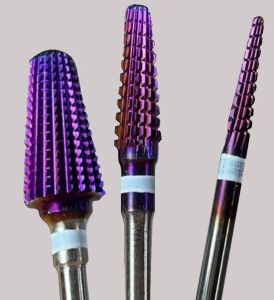 Bits quentes!Purple Pro Whole Carbide Bits Drill Bits Nail Art Arquivos da máquina de perfuração elétrica Ferramentas de arte de unha cortadas e polimento prego de fundo