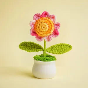 装飾的な花1PCファッションシミュレーションヒマワリのポットテーブルトップニットニット植物飾り手織りクロシェの花