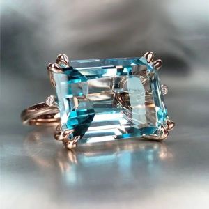 Bands 4 Claw Aquamarine Sapphire Natural Stone Rings for Women Horizontal Rectangular Ring Wedding Party Jewelry Gift Anillos Mujer