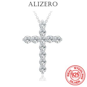 Halsband VVS1 D Färg Moissanite Cross Pendant Halsband för kvinnors ursprungliga 925 Sterling Sliver Chain Plated 18k White Gold Fine Jewelry