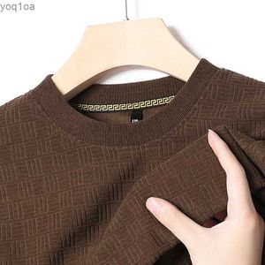 Men's T-Shirts New Mens Casual Jacquard Long Sleeved Round Neck T-shirt Fashion TopL2404