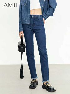 Women's Jeans AMII Minimalism 2023 Women Jeans Autumn Slim Elastic Ankle-length Pencil Cotton Denim Office Lady Retro Pants Female 12343354 240423