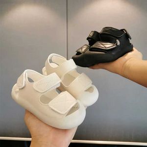 Slipper 2024 Summer Childrens Baotou Soft Sole New Boy Girls Match Matdler Hoald Shoes упрощенная 0-3 года Antik Sandalsl2404