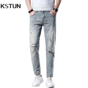 Jeans strappati uomini skinny fit snow -out hip hop pantaloni caviglia lacrina per uomo arrotol blu chiaro cowboys 240417