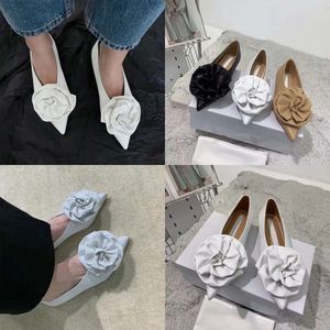 Toe Pointy Rose Flower Flat Women Black White Real Leather Runway Formal Dress Shoes Woman Summer 2022 Ny