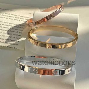 High Quality Luxury Bangle carter Light Fashion Alloy Bracelet Colorfast Hypoallergenic Ladies Jewelry