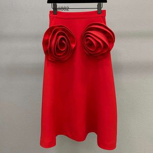 Damenkleid europäische Modemarke Red Flower Decoration Midi Rock