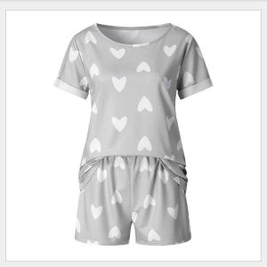 Set Women Pyjamas Set Cute Loving Heart Printed Short Sleeve Tshirts Tops and Shorts Set Homewear Sleepwear Outfits Loungewear Set