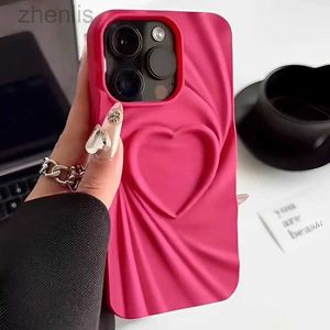 Mobiltelefonfodral Korea Japan Söt 3D Pleated Love Heart Phone Case för iPhone 15 14 13 11 12 Pro Max Matte Fold Mönster Soft Silicone Cover Shell D240424