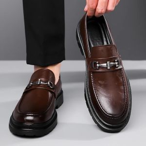 Marca di lusso primavera scarpa in pelle genuina per uomo nuovo uomo scarpe da matrimonio affari piatte scarpe slip-on scarpe da gentiluomo e elegante