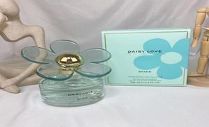 Kadınlar İçin Ünlü Parfümler Daisy Love 100 ml Sprey EDT Doğal Kadın Kokusu 33 Floz Vücut Mist Noel Sevgililer Günü Hediye LO9963330