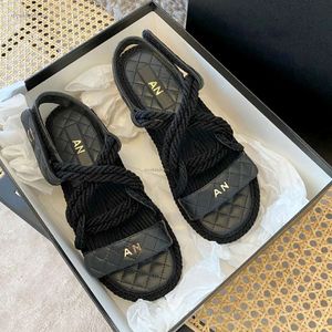 Calcanhar de luto plano designer de sandália de luxo sapatos de corda ajustáveis ​​sliders sliders de moda slide top de qualidade de verão loafer ao ar livre caminhada sandale com caixa casual