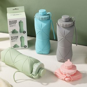 Garrafas de água dobráveis xícaras de válvula à prova de vazamento Silicone Viagem dobrável Cup para acampamento de acampamento esportes de viagem Durável leve