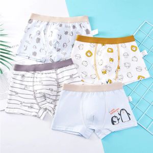 Unterwäsche Kinderunterwäsche für Kinder Cartoon Shorts Baumwolle Unterhose Jungen Höschen Auto Pinguin Muster 4pcs Los